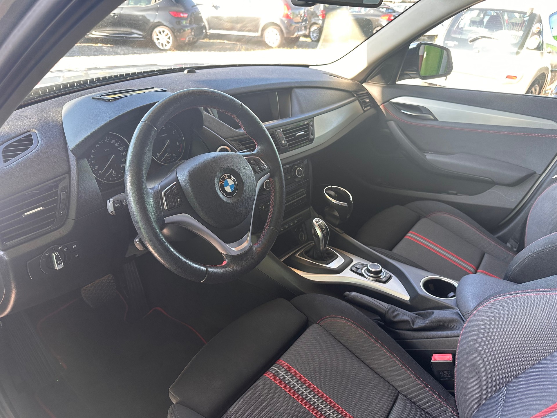 BMW X1 xDrive 25d Sport Line Steptronic-image-10