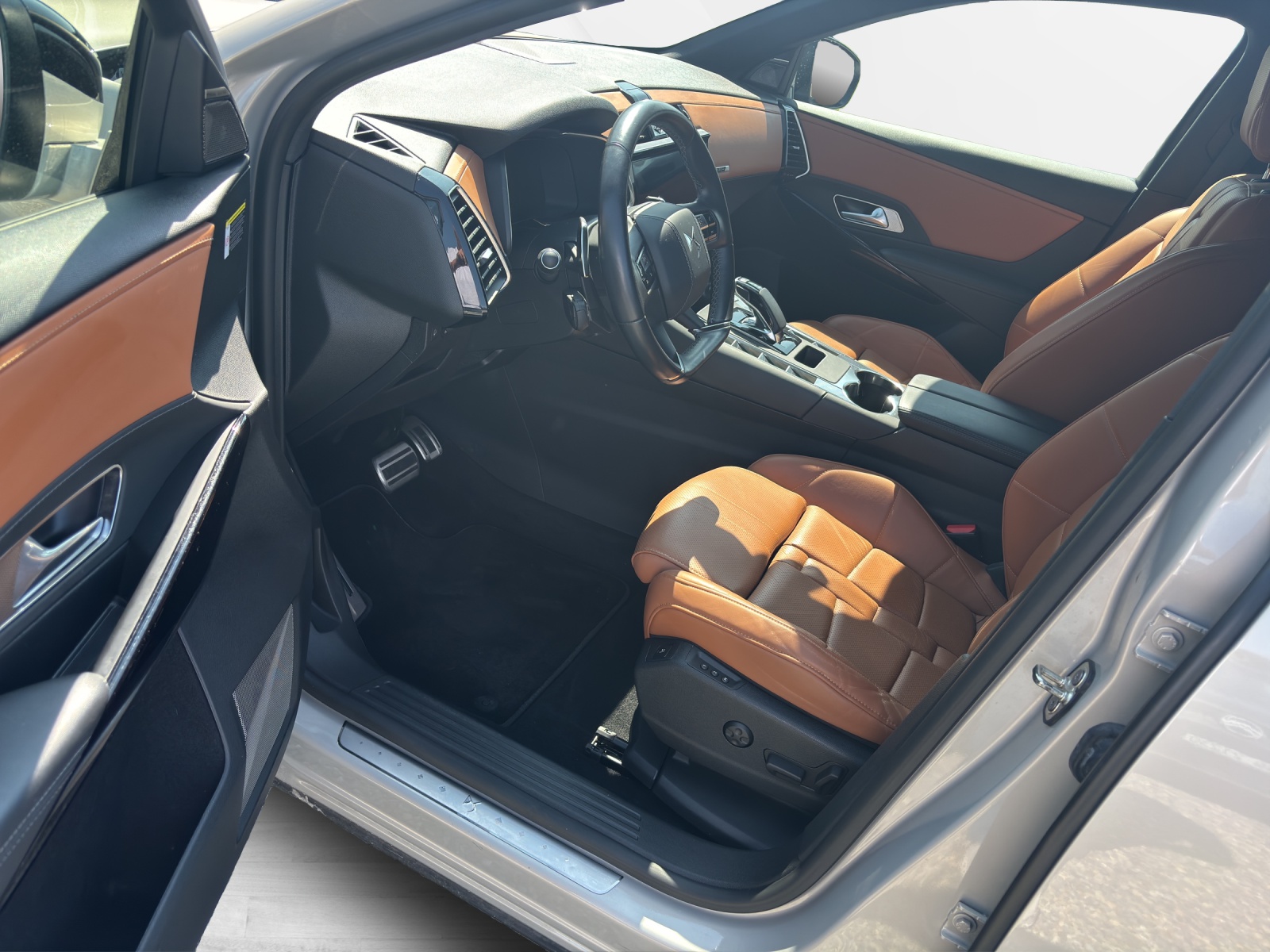 DS AUTOMOBILES DS7 Crossback 1.6 E-Tense Rivo-image-9