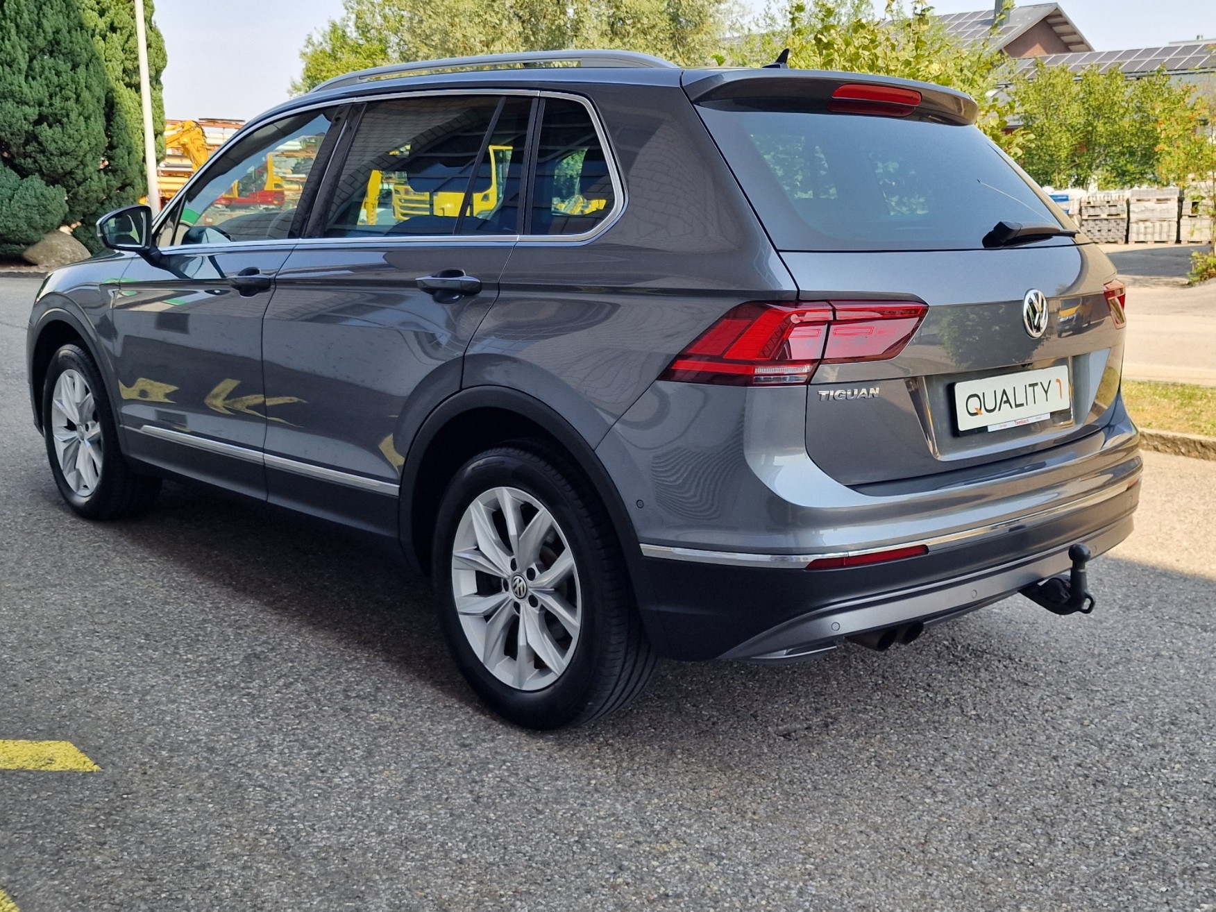 VW Tiguan 2.0TSI Highline 4Motion DSG-image-5