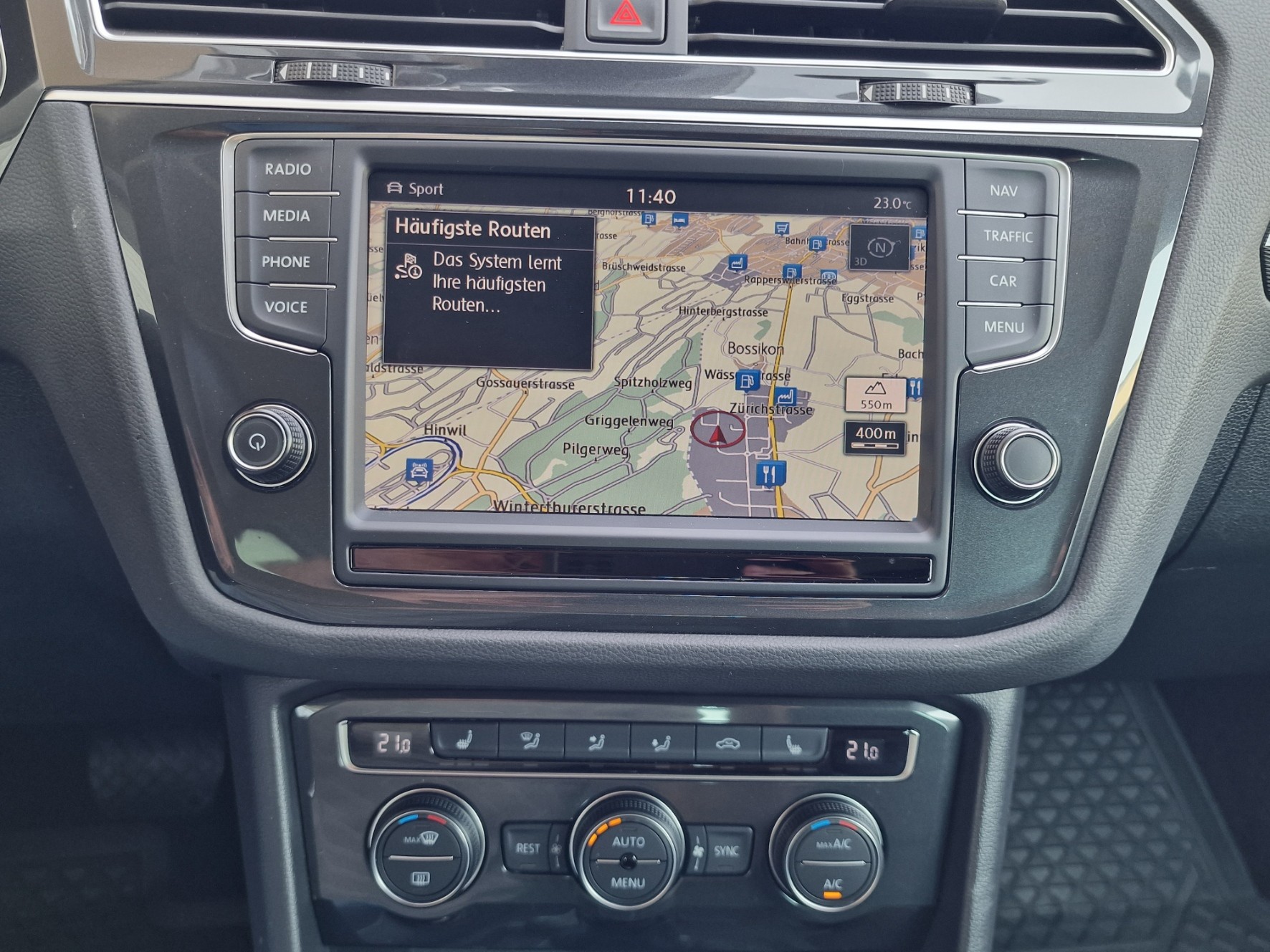 VW Tiguan 2.0TSI Highline 4Motion DSG-image-12