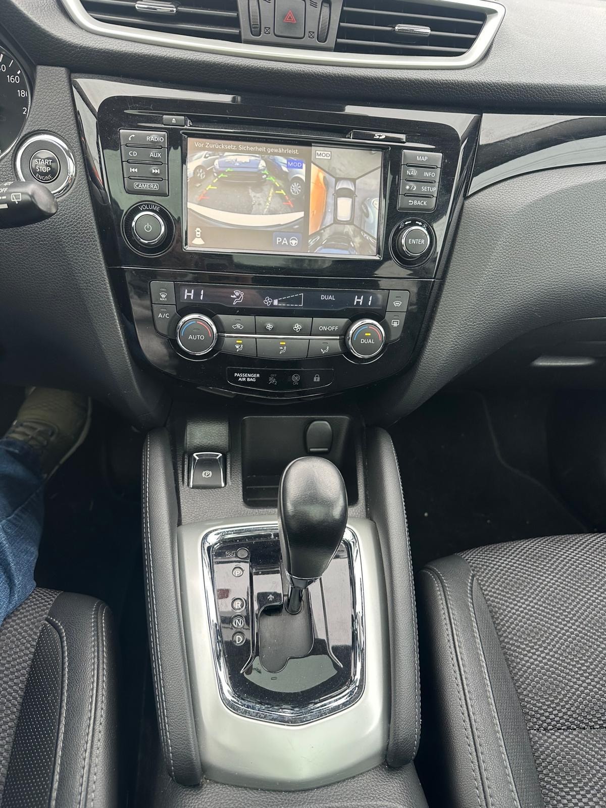 NISSAN Qashqai 1.2 DIG-T 360° Xtronic CVT-image-8