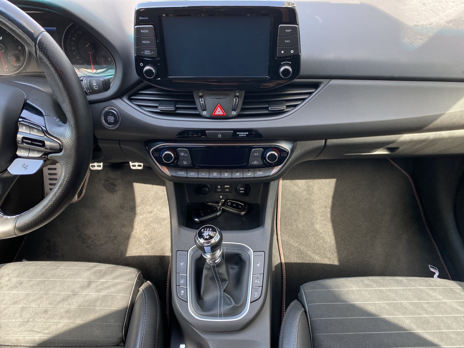 HYUNDAI i30 N 2.0 T-GDi-image-13