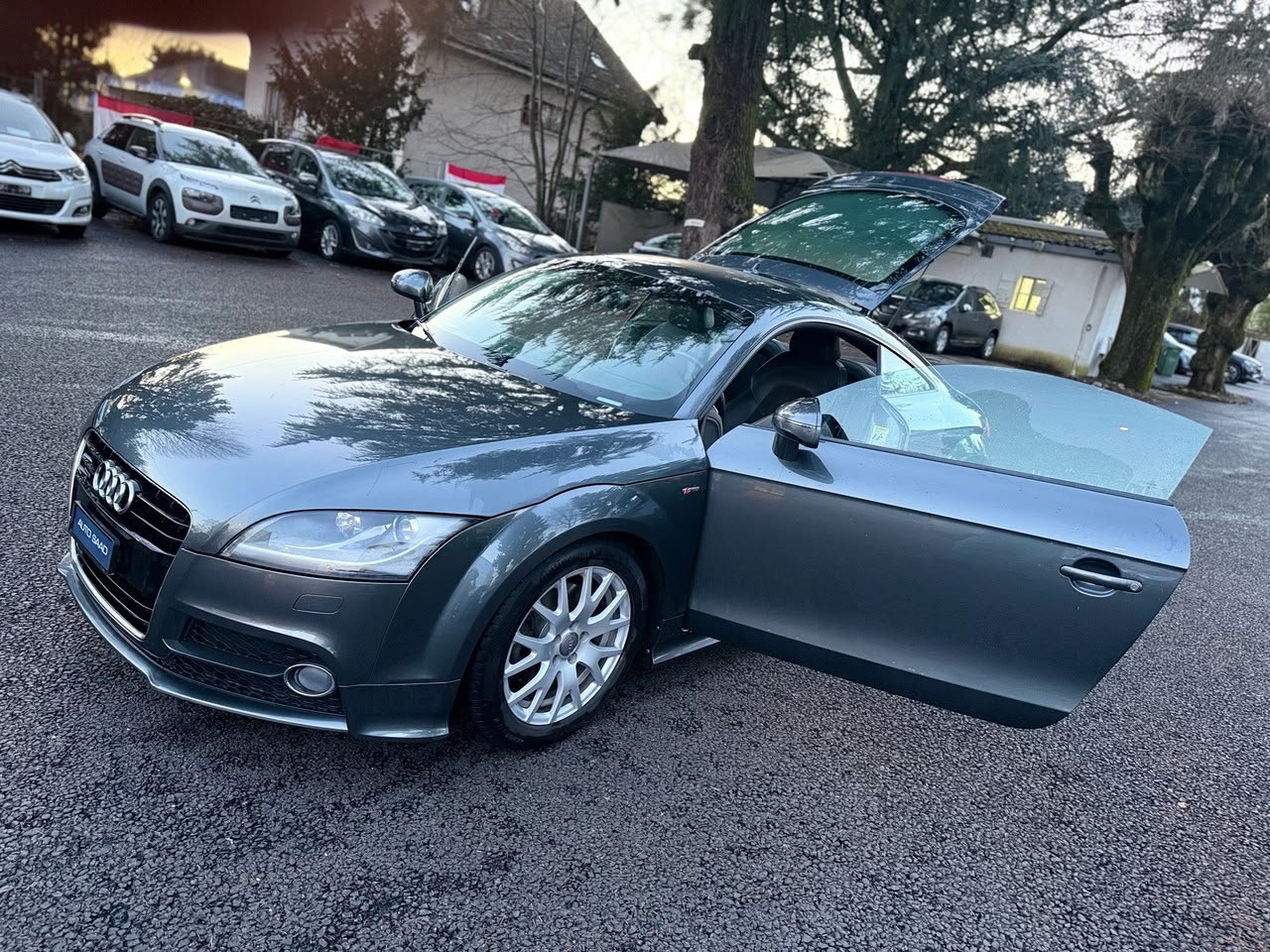 AUDI TT Coupé 2.0 TFSI quattro S-tronic-image-12