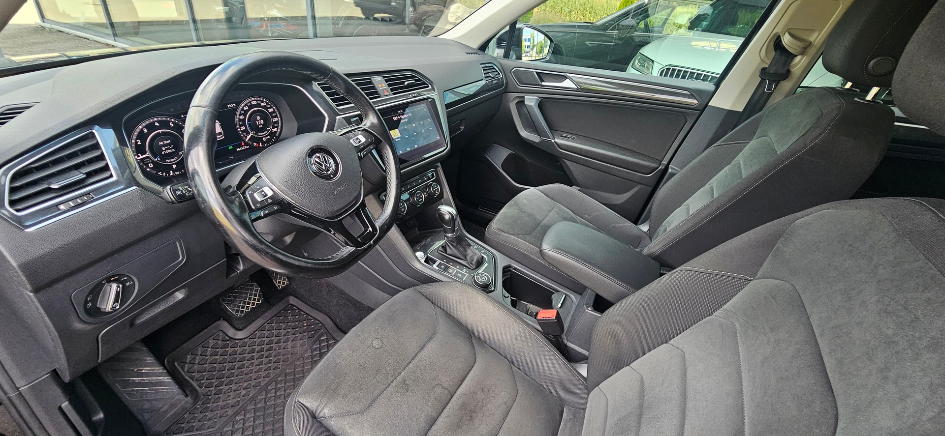 VW Tiguan Allspace 2.0TSI Highline 4Motion DSG-image-7