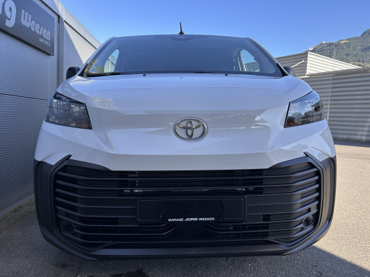 TOYOTA Proace 2.2D Panel M Activ-image-1