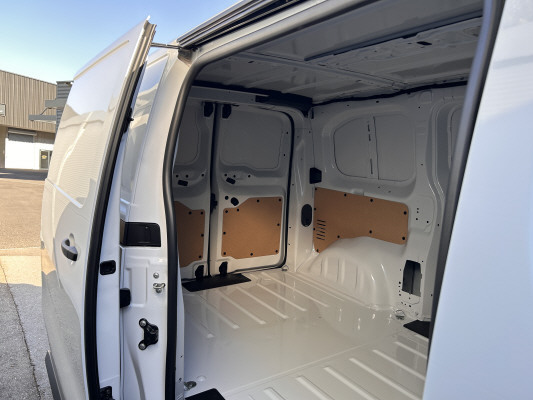 TOYOTA Proace 2.2D Panel M Activ-image-6