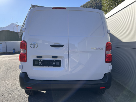 TOYOTA Proace 2.2D Panel M Activ-image-4