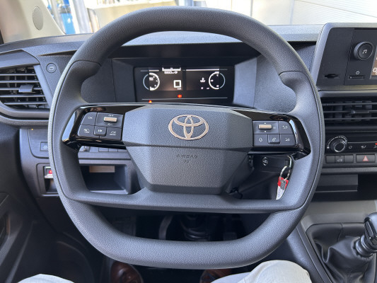 TOYOTA Proace 2.2D Panel M Activ-image-9