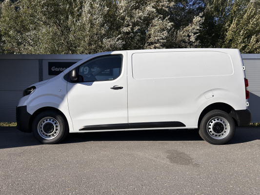 TOYOTA Proace 2.2D Panel M Activ-image-2