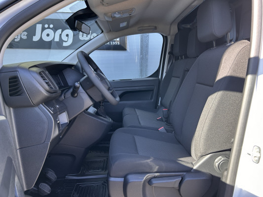 TOYOTA Proace 2.2D Panel M Activ-image-8