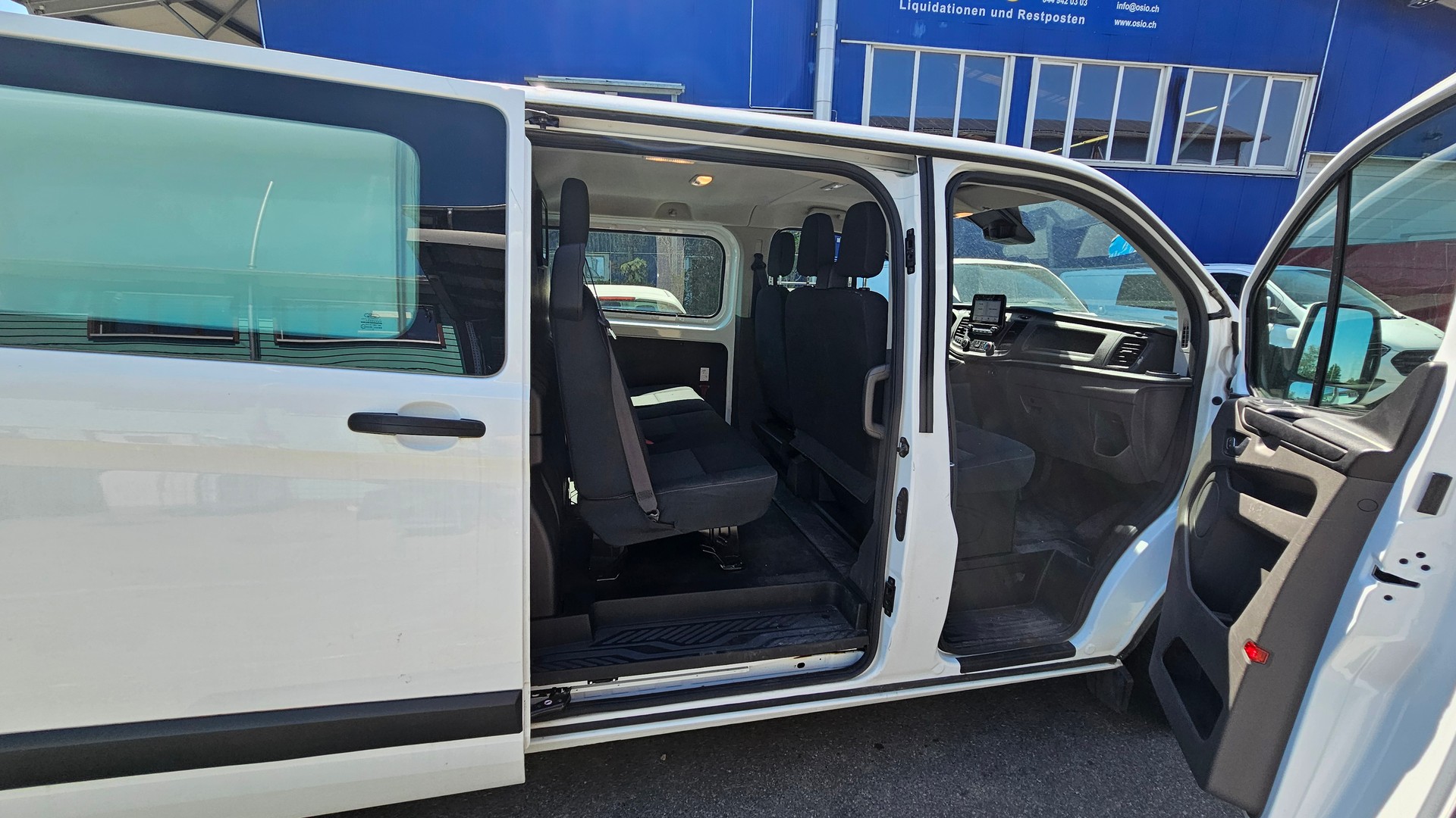 FORD Transit Custom Van 300 L2H1 DK 6 Plätze-image-7