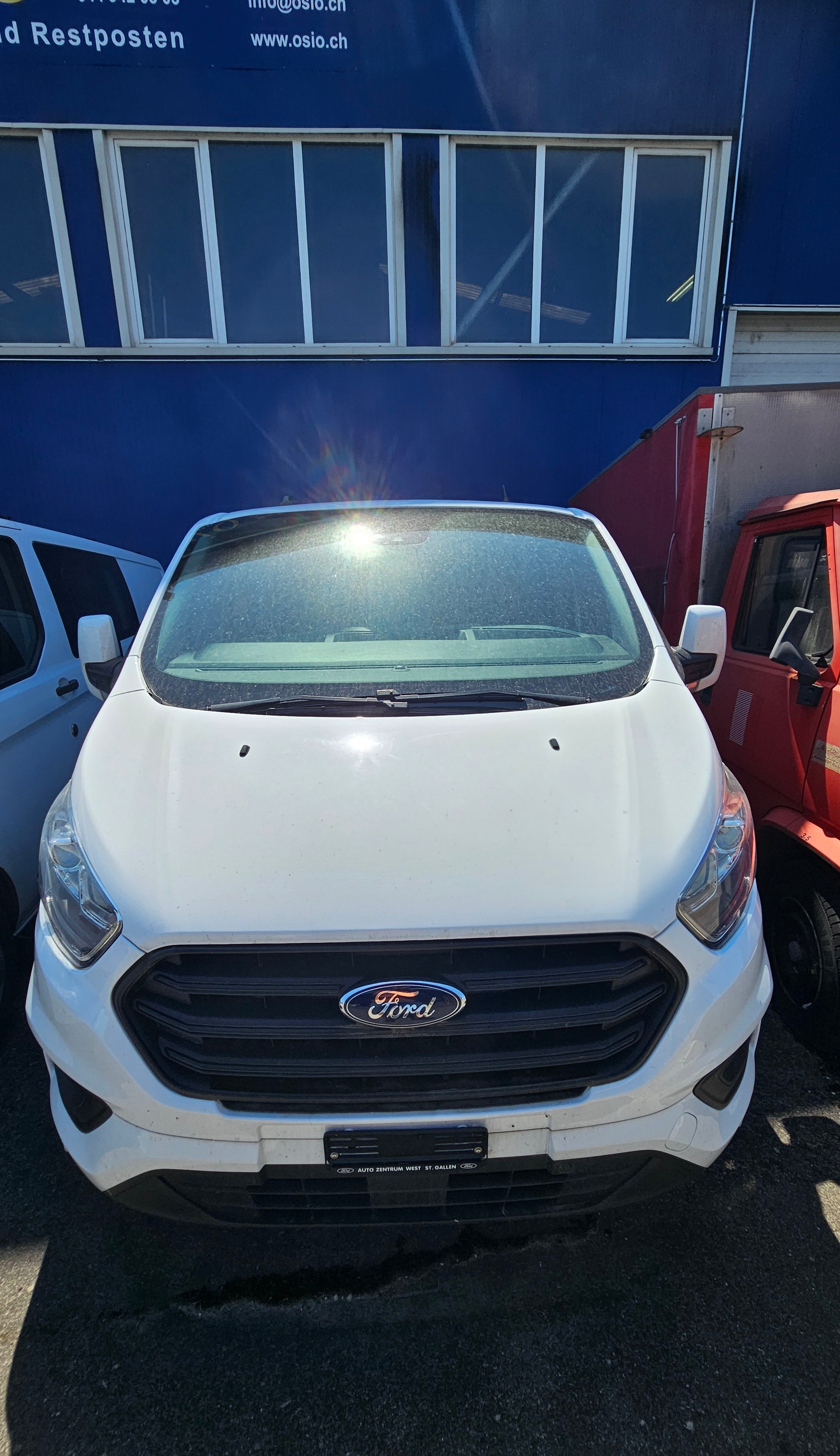 FORD Transit Custom Van 300 L2H1 DK 6 Plätze-image-2