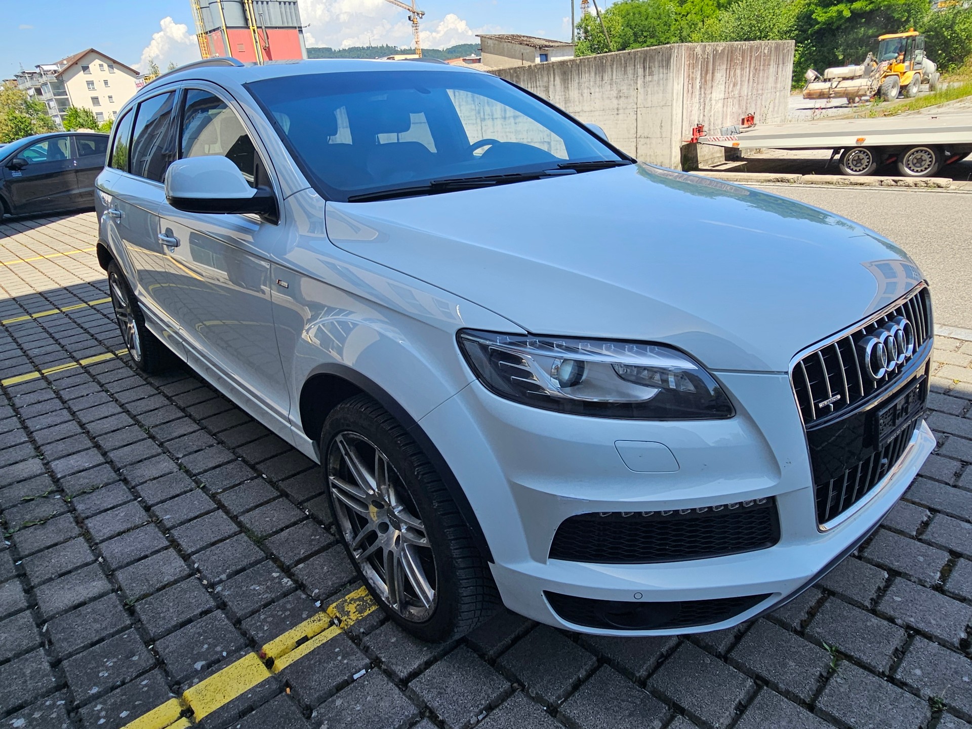 AUDI Q7 3.0 TDI quattro tiptronic-image-0