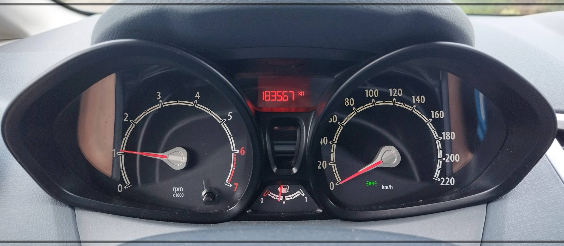 FORD Fiesta 1.25 16V Trend-image-14