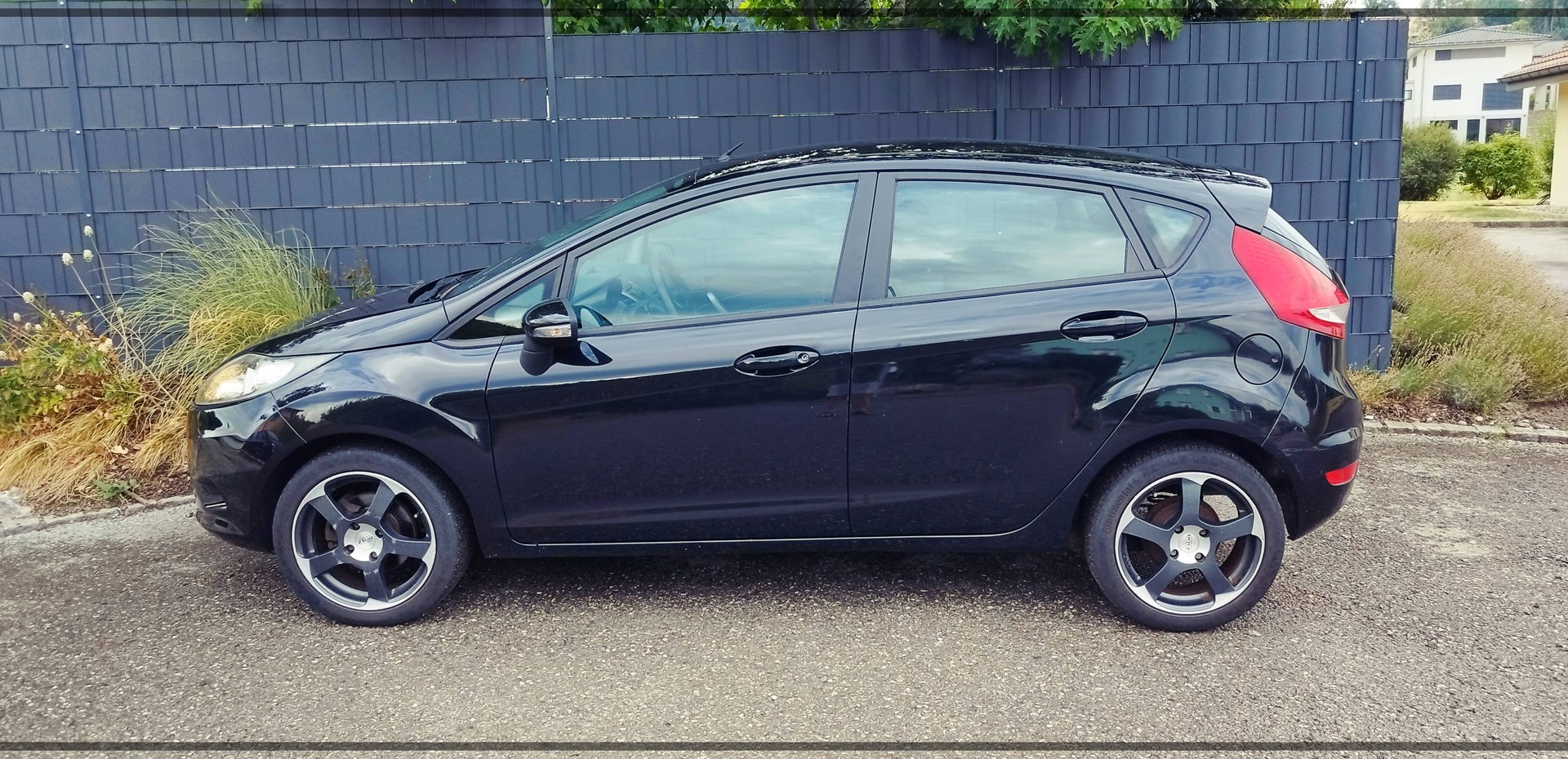 FORD Fiesta 1.25 16V Trend-image-8