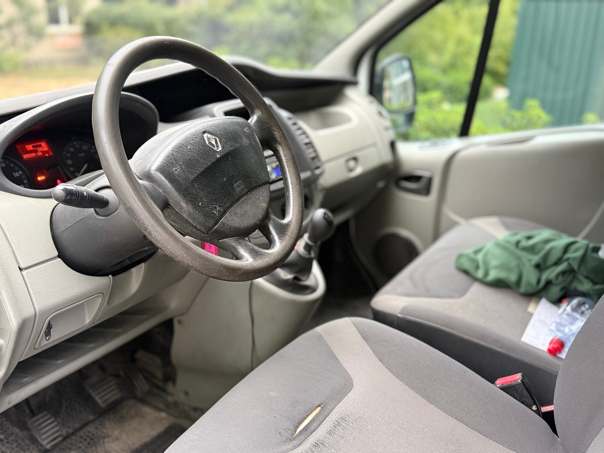 RENAULT Trafic 2.0 dCi 115 2.9t L2H1-image-4