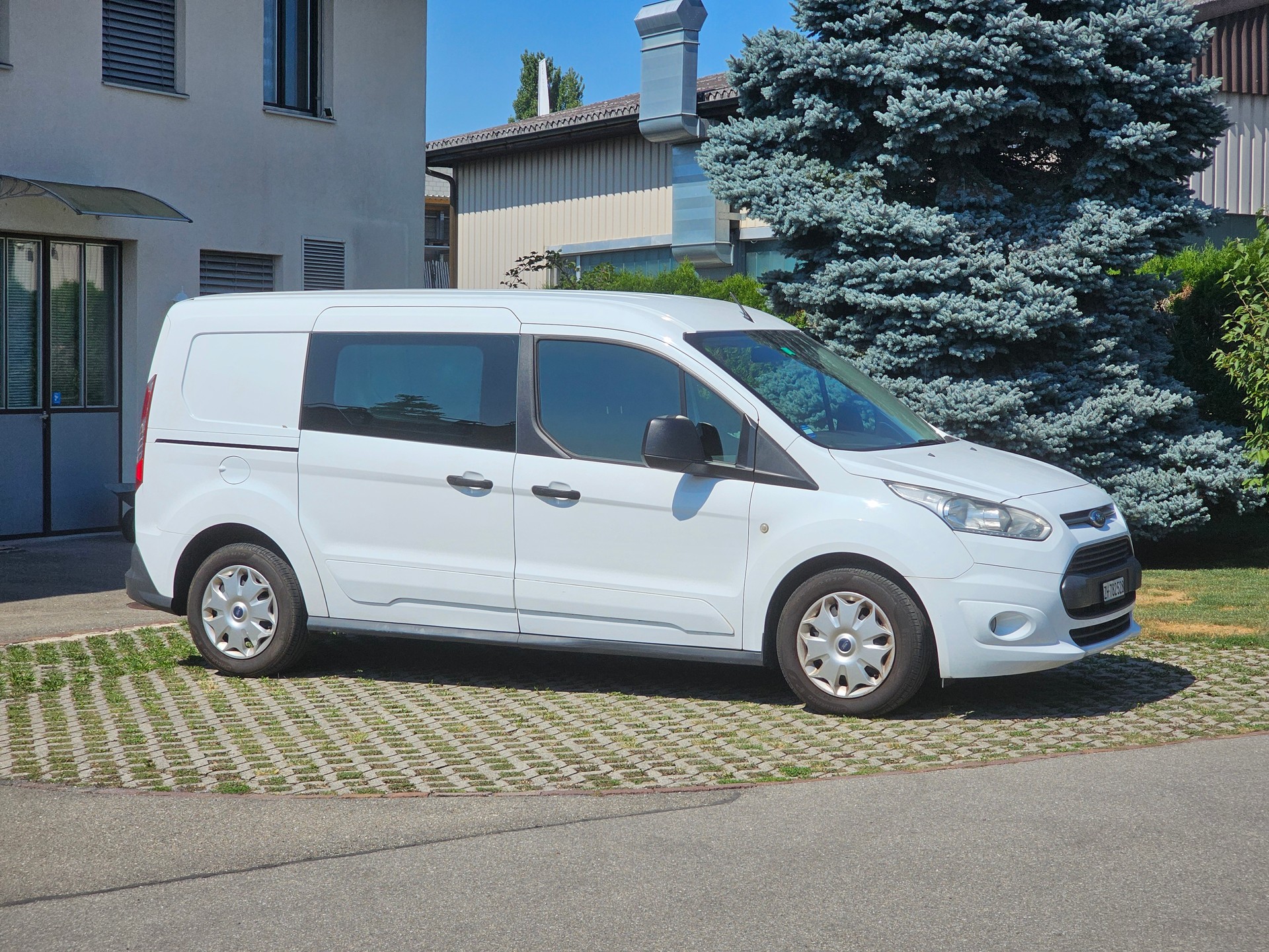 FORD 1.0 EcoB 100 Trend-image-1