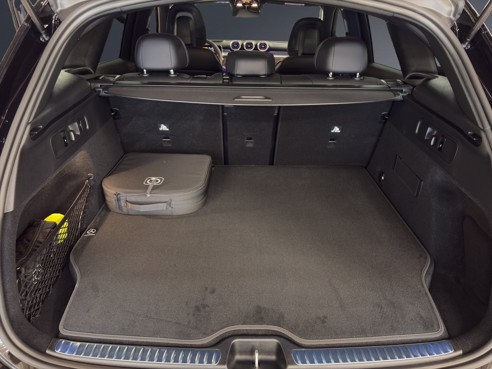 MERCEDES-BENZ GLC 400 e 4M EQ Hybrid Technology-image-13
