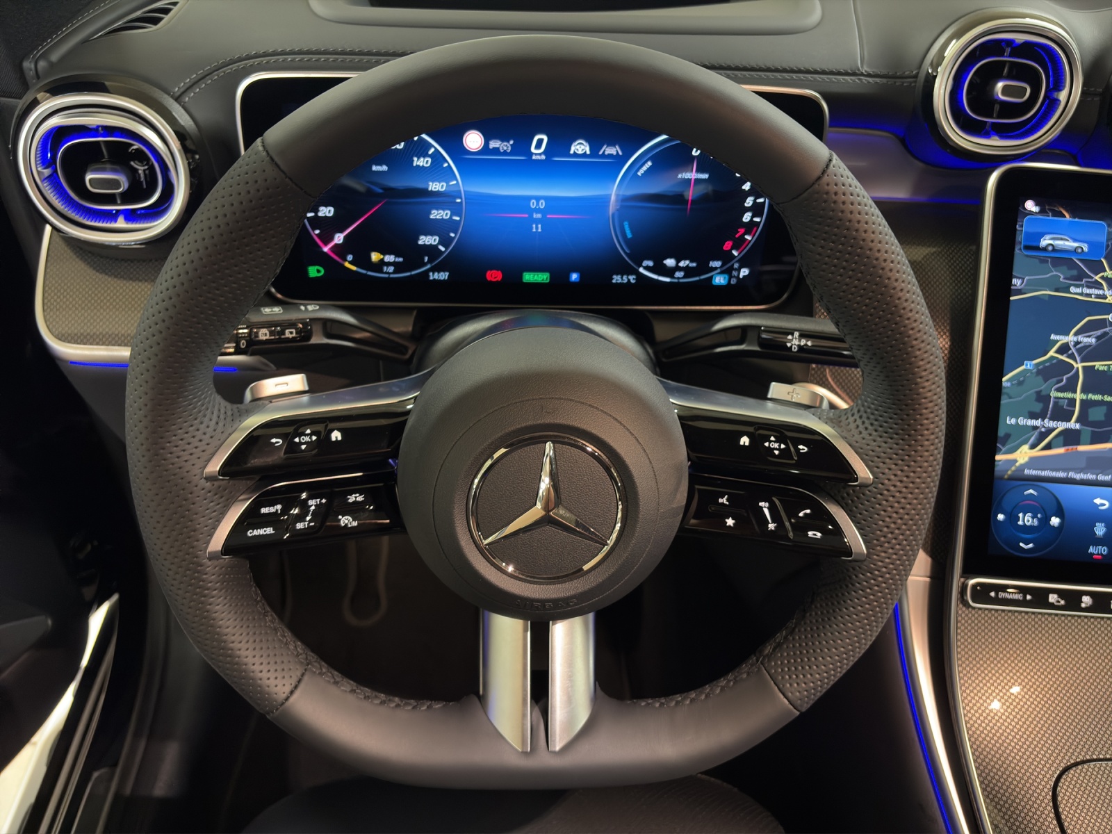 MERCEDES-BENZ GLC 400 e 4M EQ Hybrid Technology-image-6
