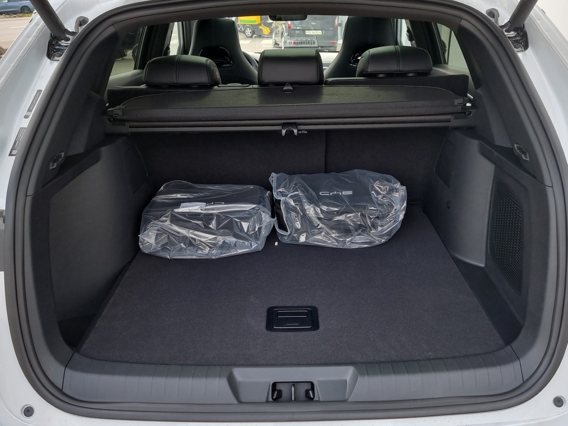 BYD Seal U DM-i Design AWD-image-15