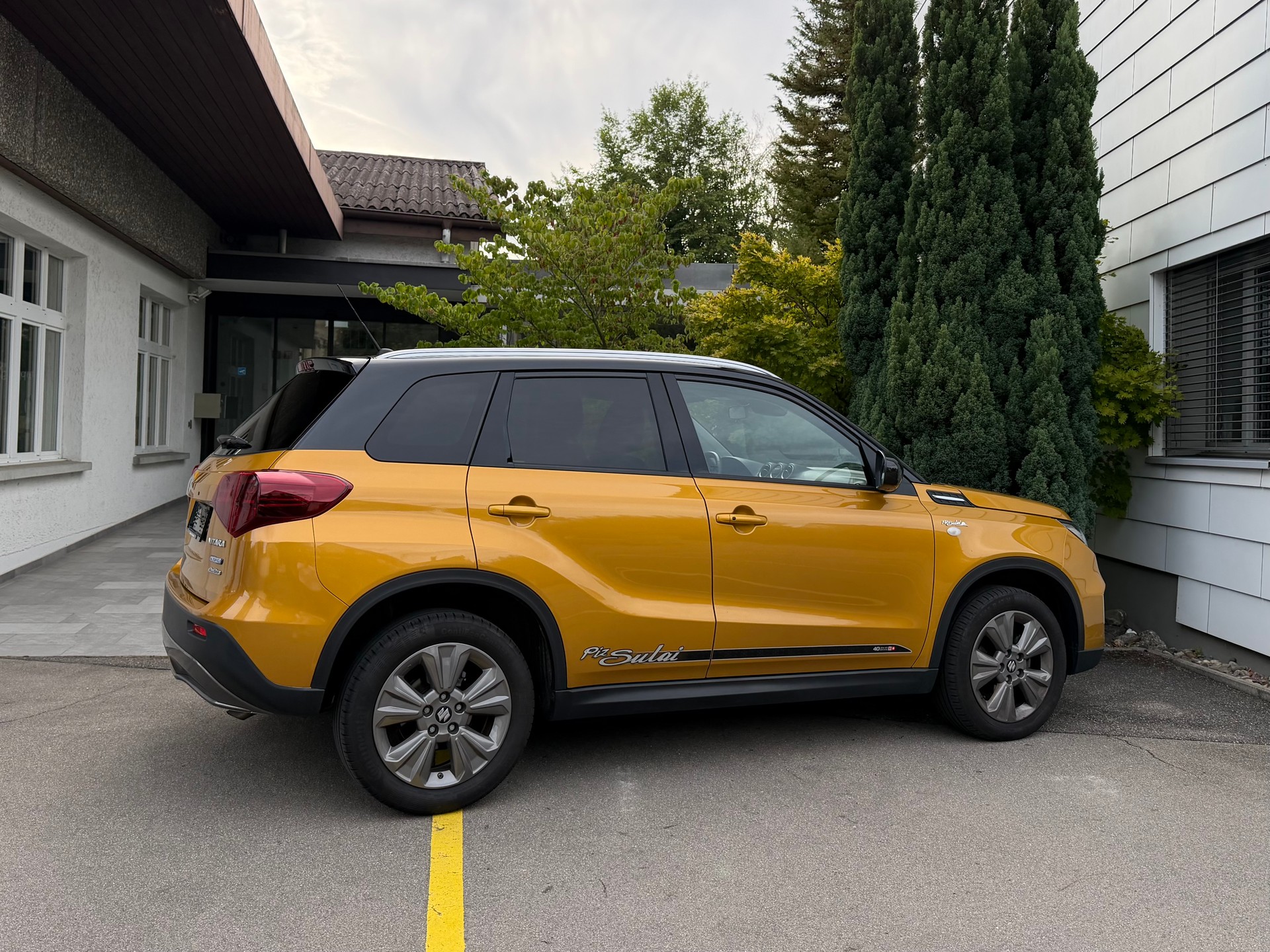 SUZUKI Vitara 1.4 4x4 Boosterjet Piz Sulai Automatic *inkl. Anhängerkupplung*aus 1. Hand*Garantie*-image-2
