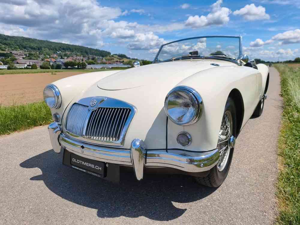 MG MGA 1500-image-13