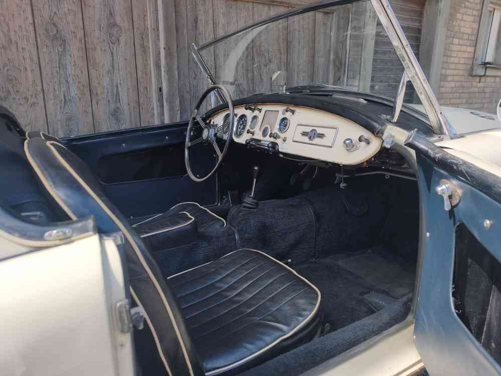 MG MGA 1500-image-6