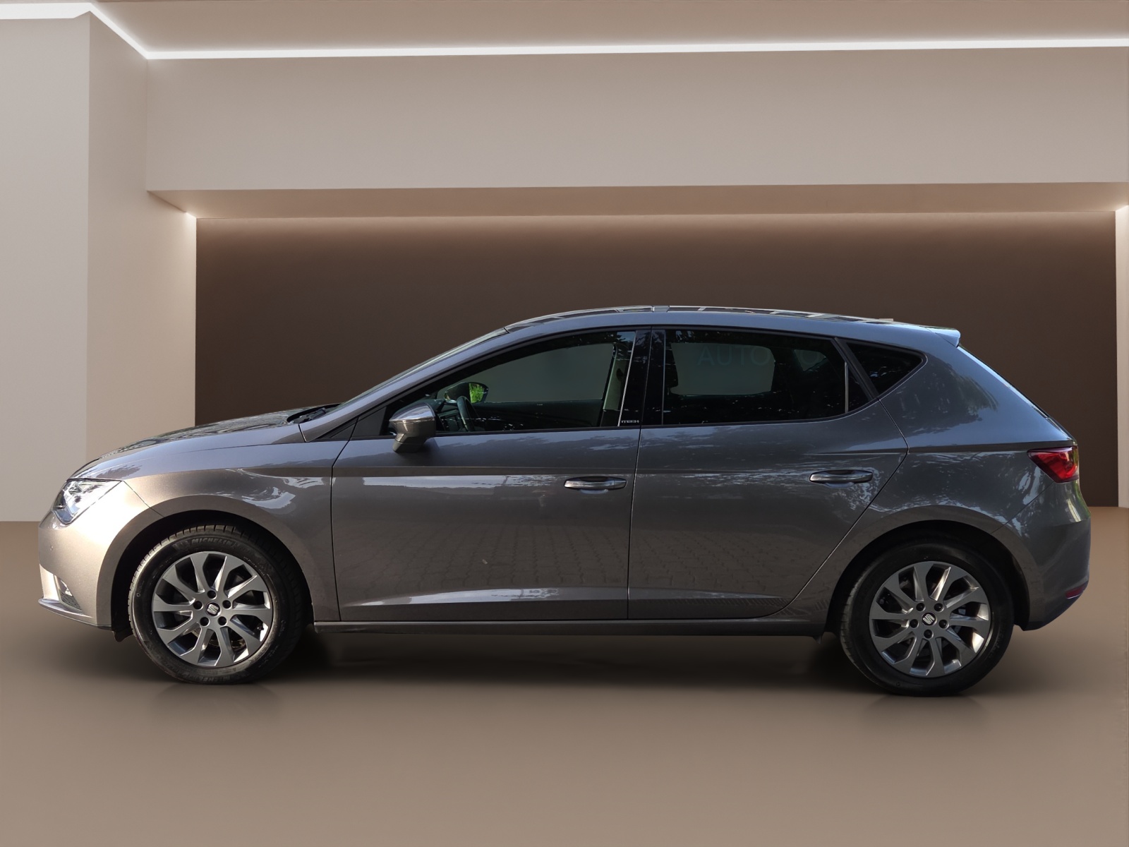 SEAT Leon 1.2 TSI Style DSG-image-1