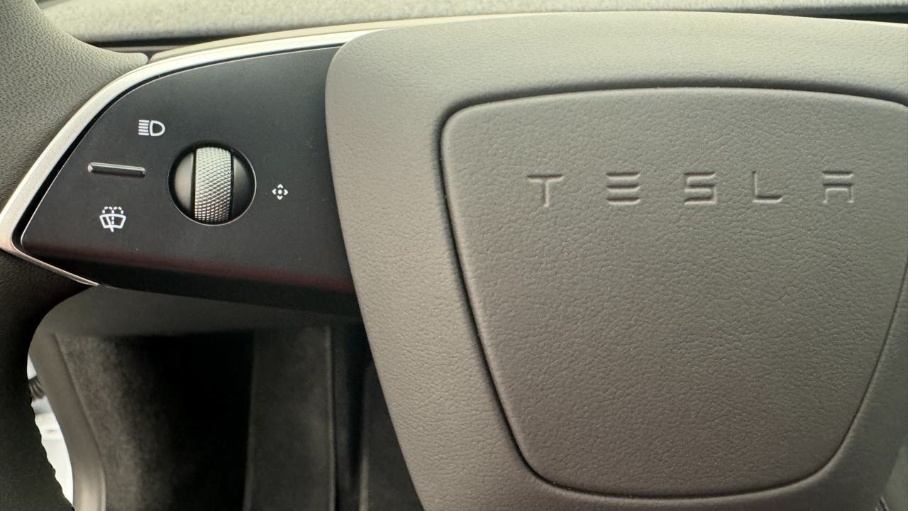 TESLA Model 3 Long Range RWD-image-9