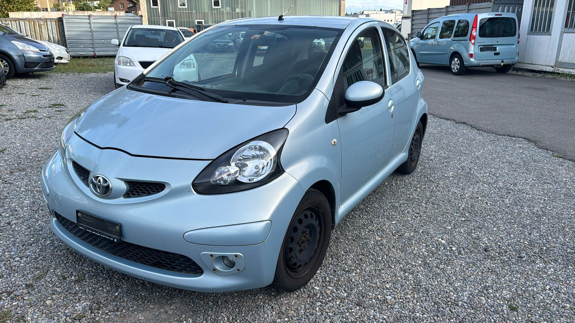 TOYOTA Aygo 1.0 Linea Terra-image-3