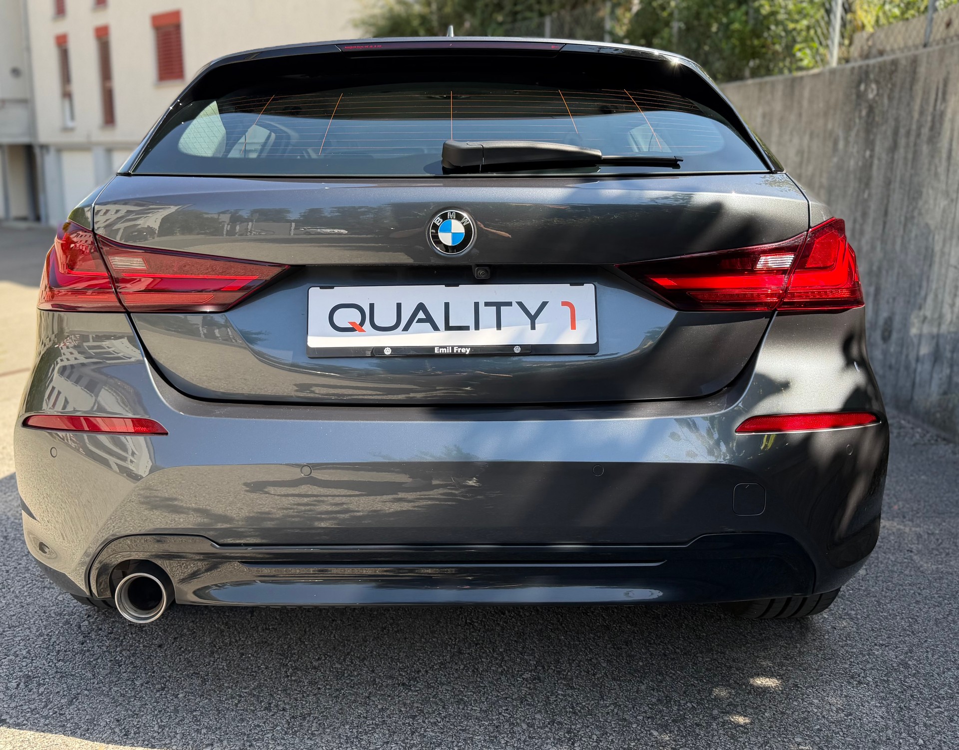 BMW 118i Sport Line Steptronic-image-3