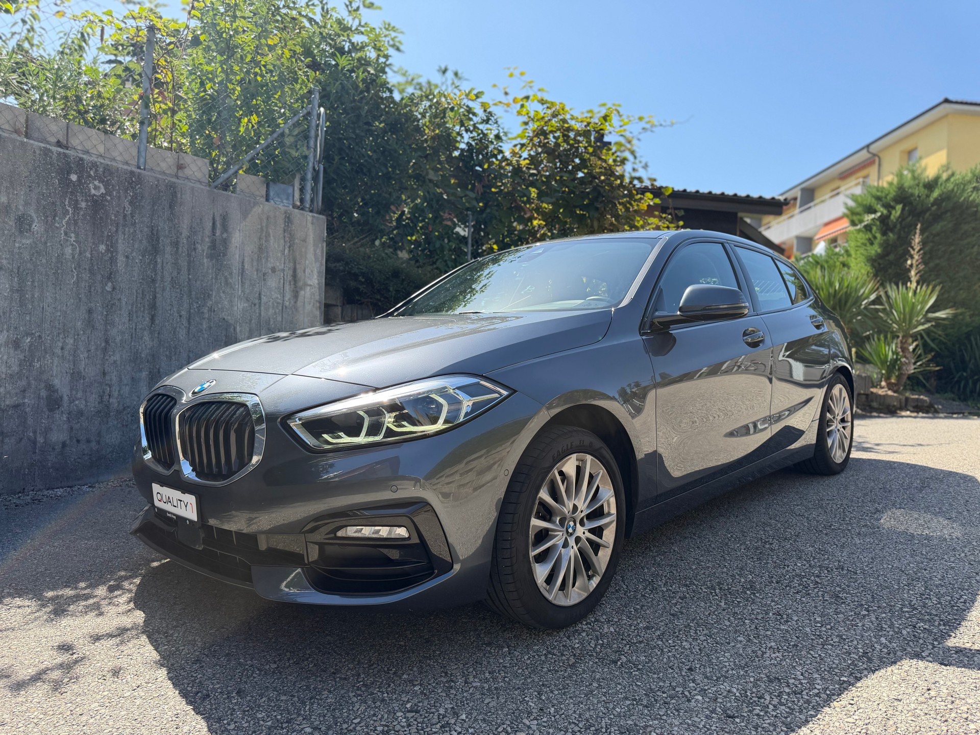 BMW 118i Sport Line Steptronic-image-0