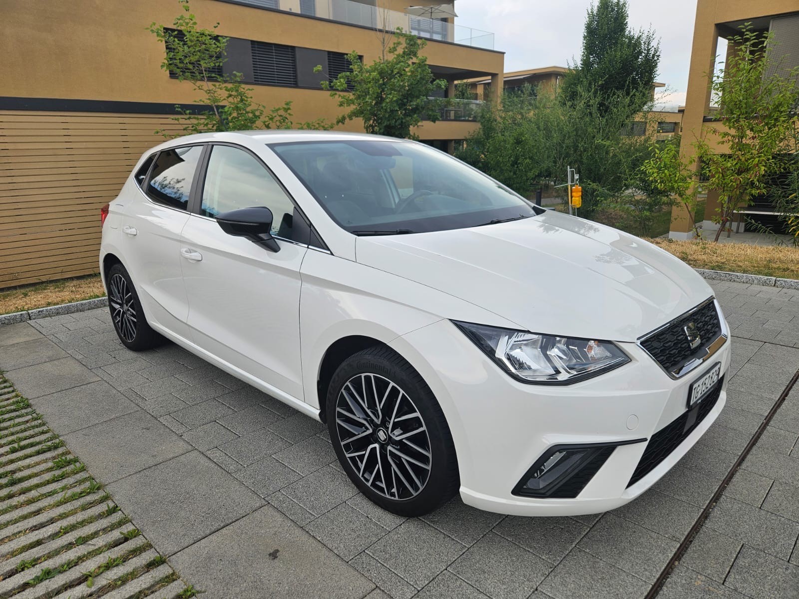 SEAT 1.0 TSI 95 Style-image-0