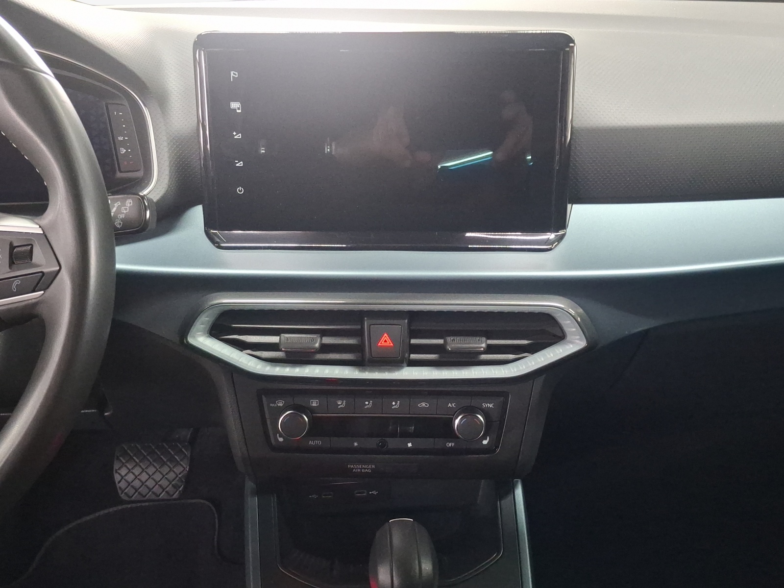 SEAT Arona 1.5 Eco TSI Xperience DSG-image-10