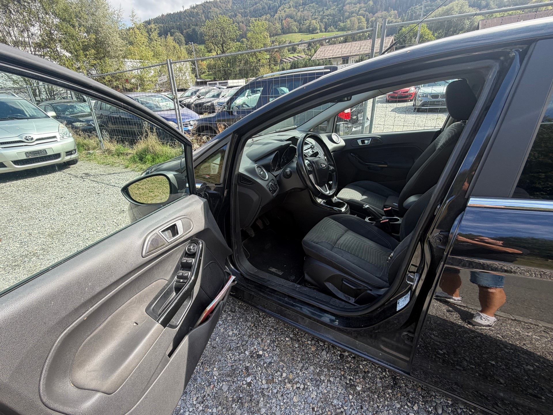 FORD Fiesta 1.0 SCTi Titanium-image-9