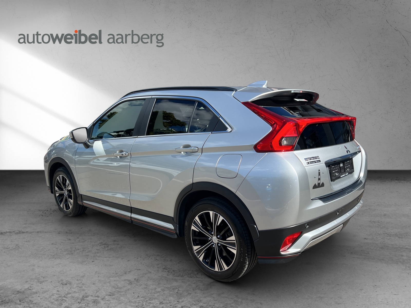 MITSUBISHI Eclipse Cross 1.5 T-Mivec Diamond 4WD CVT-showroom-element-3