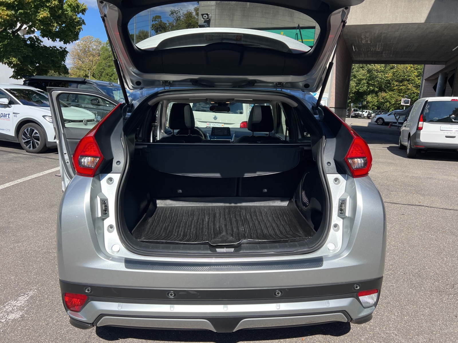 MITSUBISHI Eclipse Cross 1.5 T-Mivec Diamond 4WD CVT-image-9