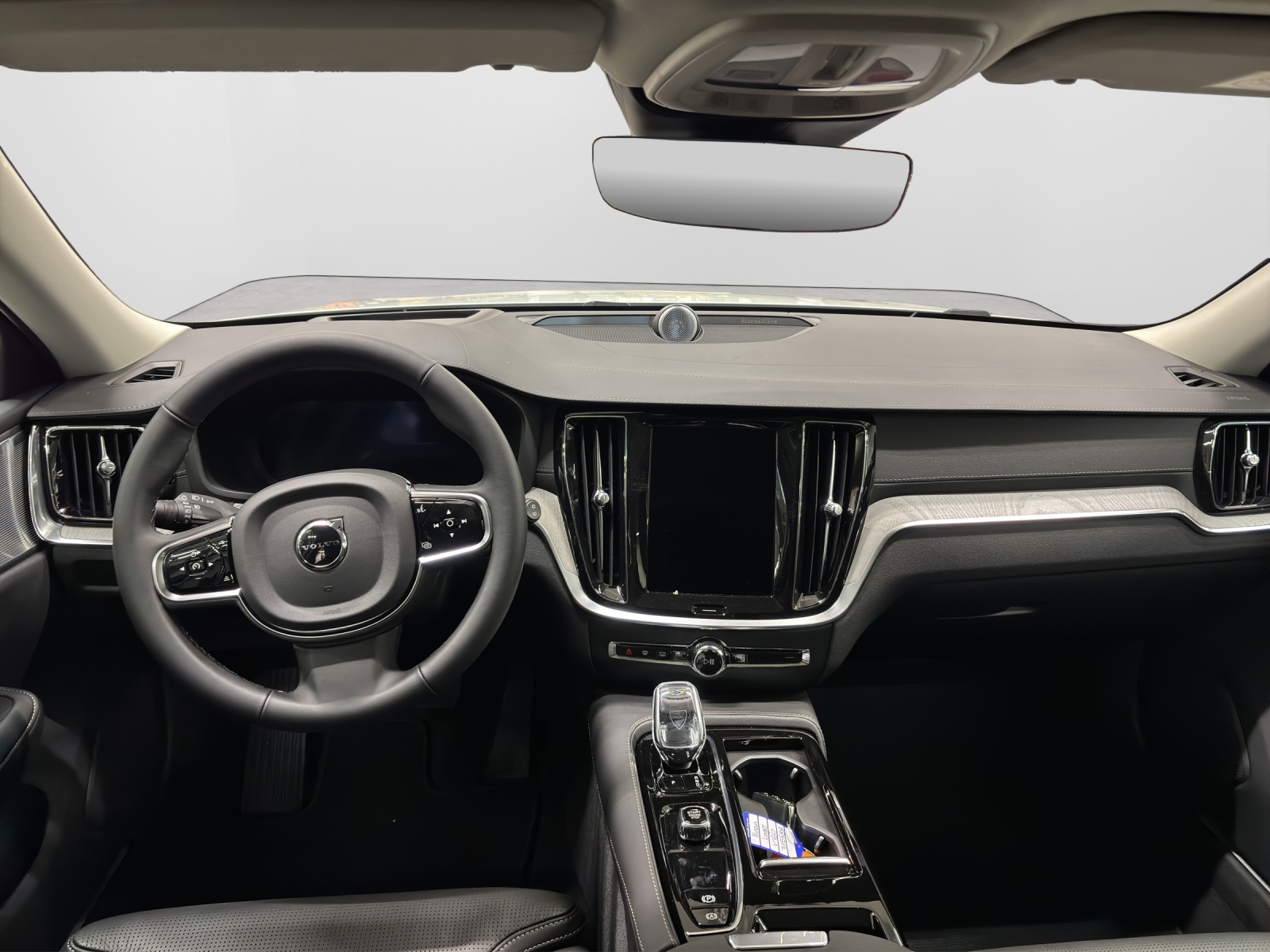 VOLVO V60 2.0 T6 TE Ultra Dark eAWD-image-5