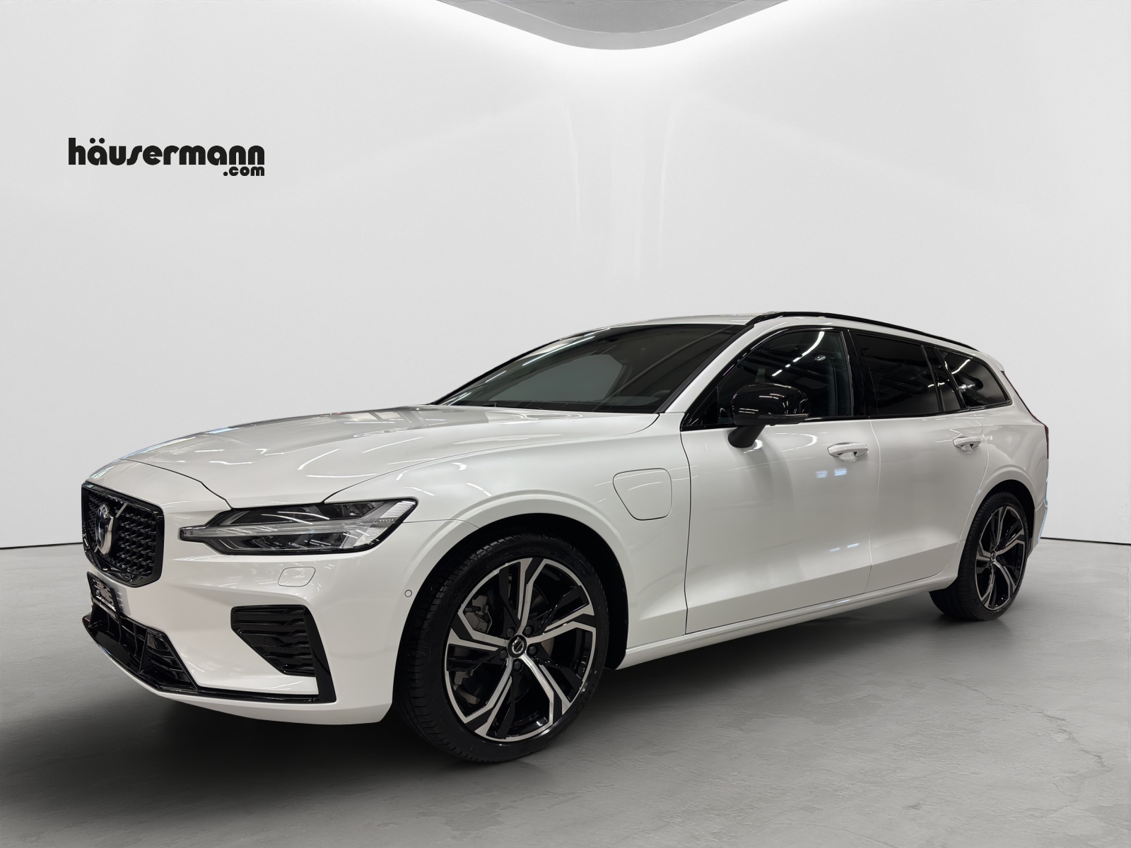 VOLVO V60 2.0 T6 TE Ultra Dark eAWD