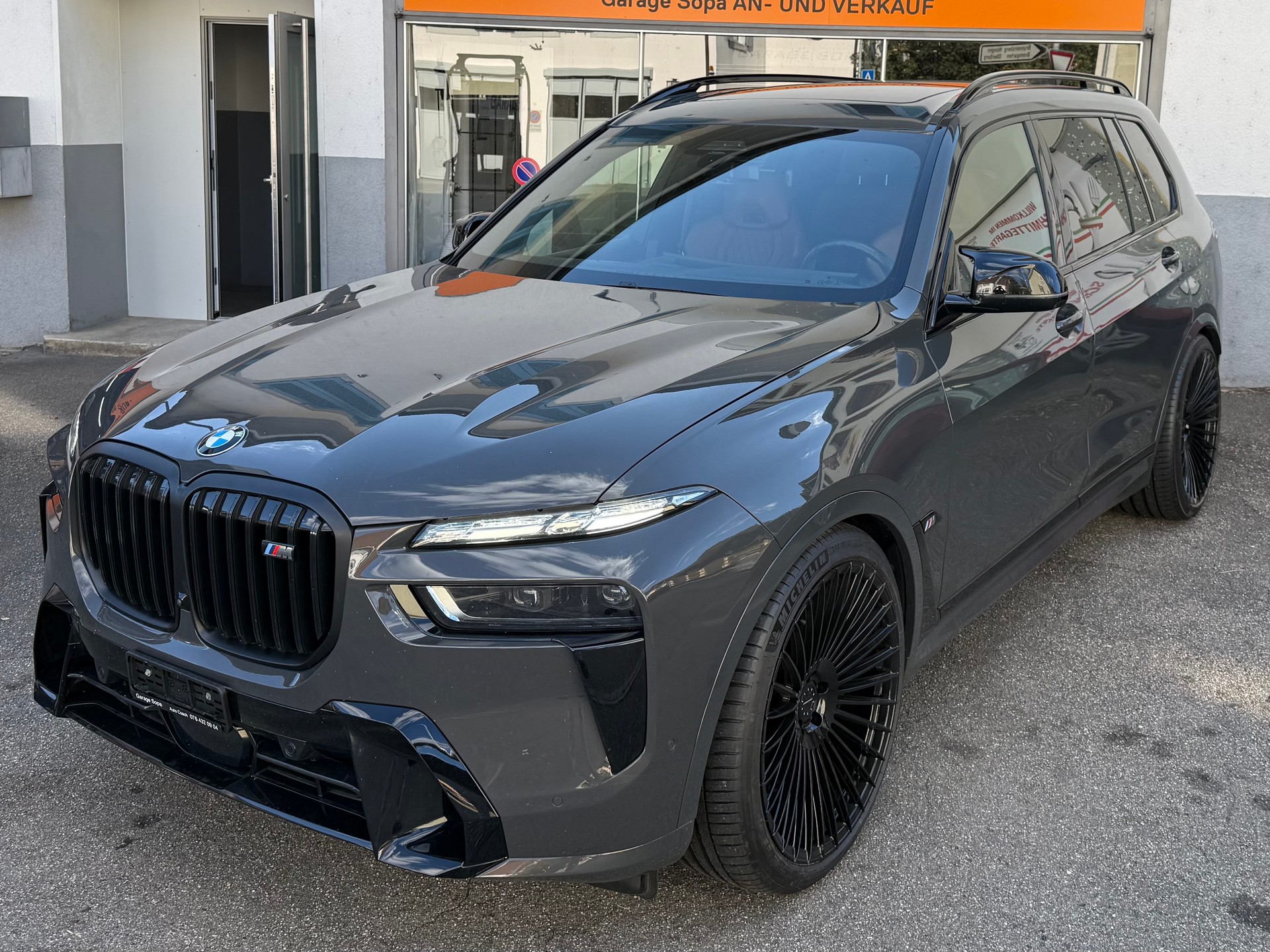 BMW X7 xDrive 48V M60i Steptronic M Sport Pro-image-0