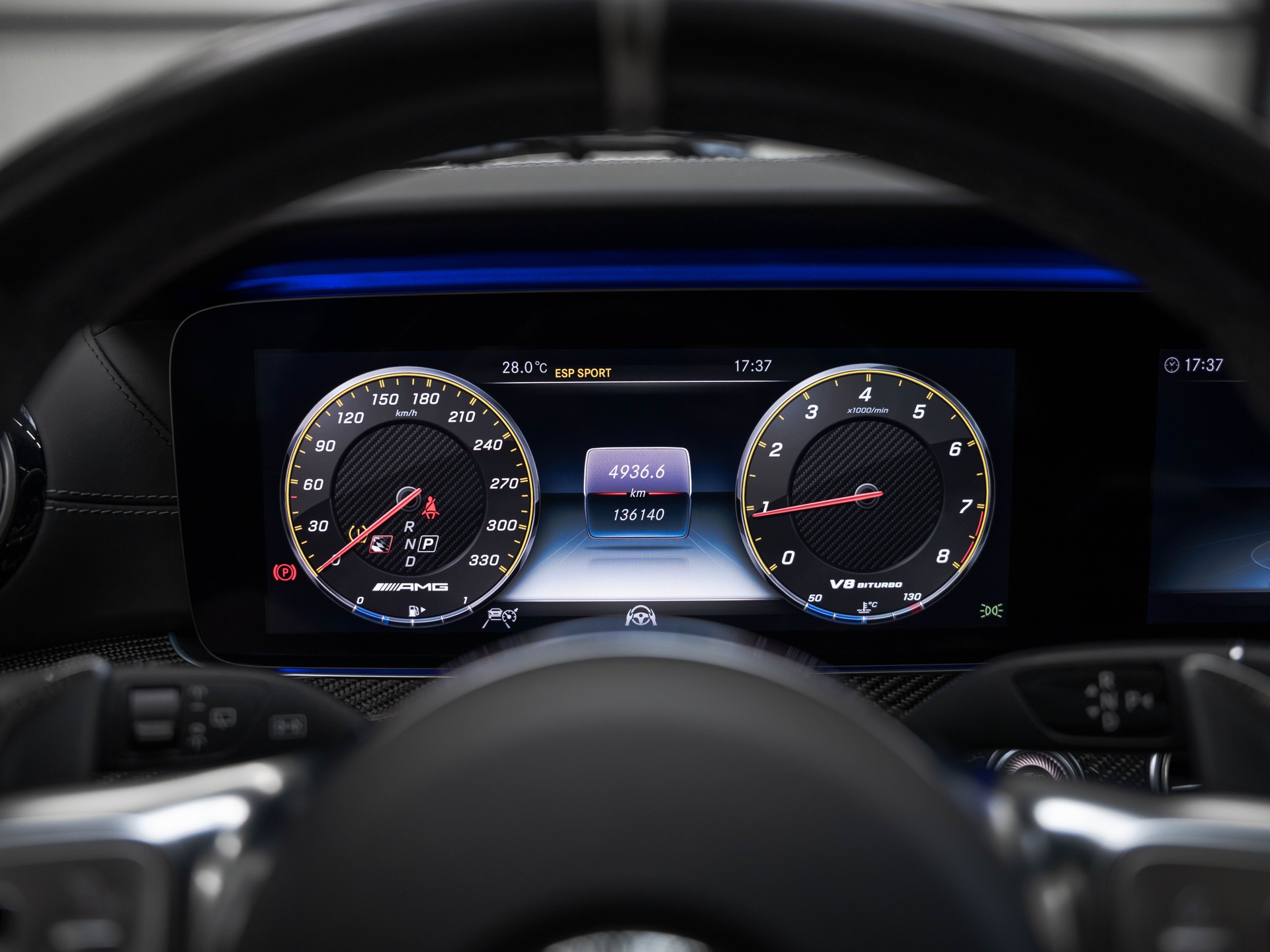 MERCEDES-BENZ E 63 AMG S 4 Matic 9G-Tronic-image-25