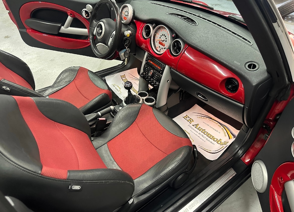 MINI Cooper Cabriolet-image-8