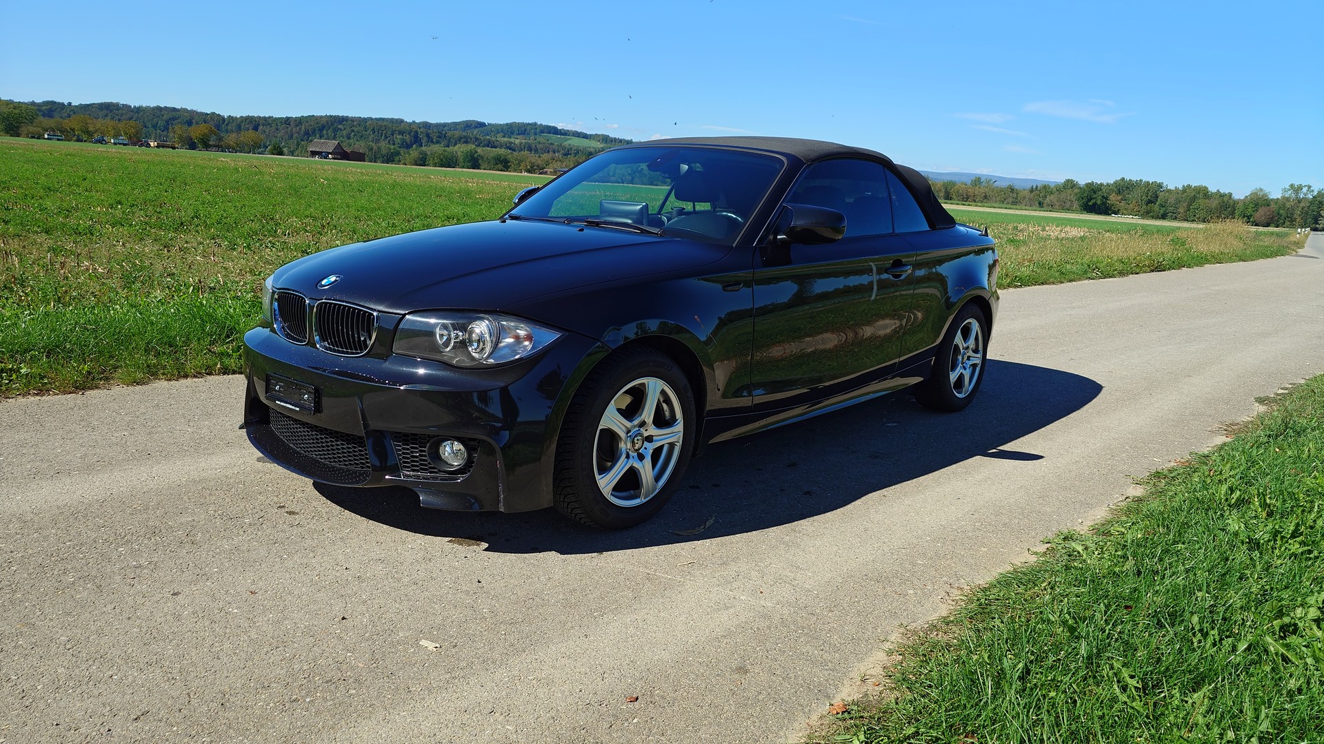 BMW 118i Cabrio Steptronic-image-0