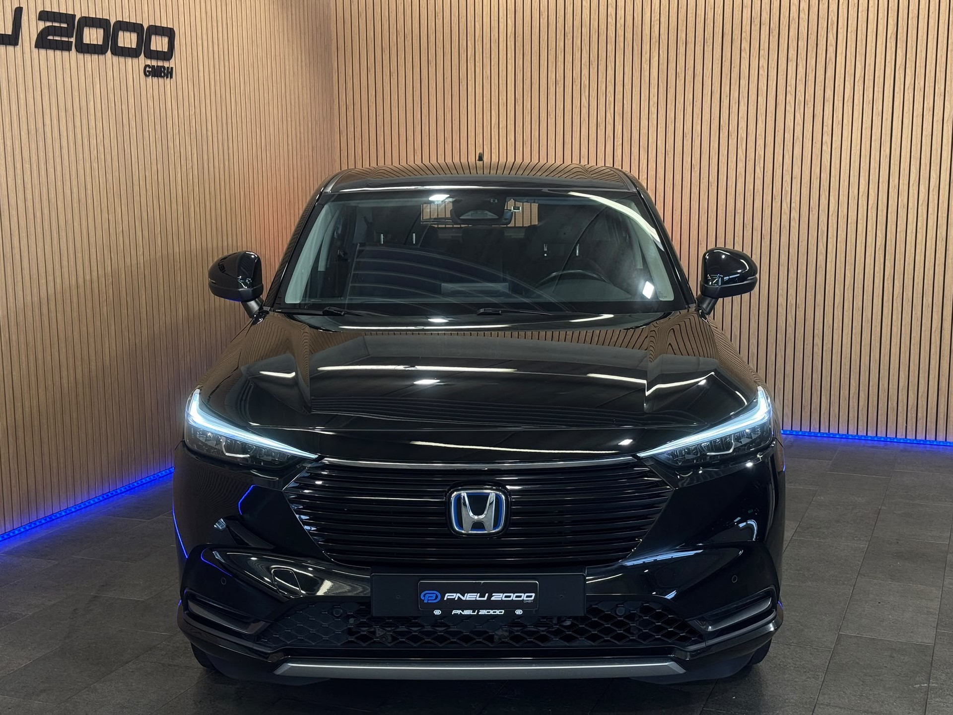 HONDA HR-V 1.5i-MMD Advance CVT-image-2