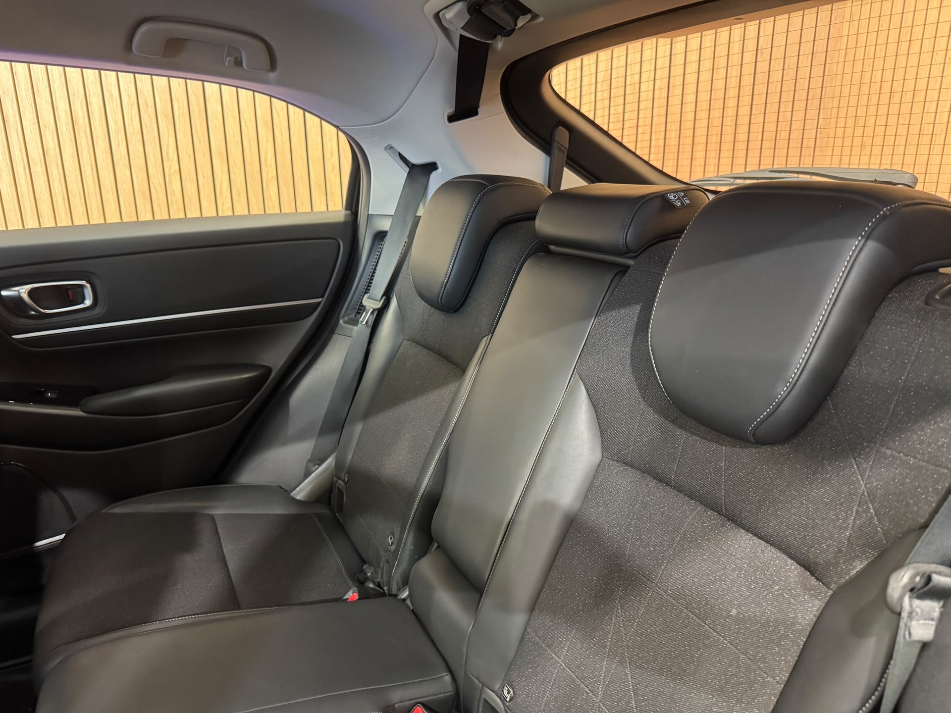HONDA HR-V 1.5i-MMD Advance CVT-image-22