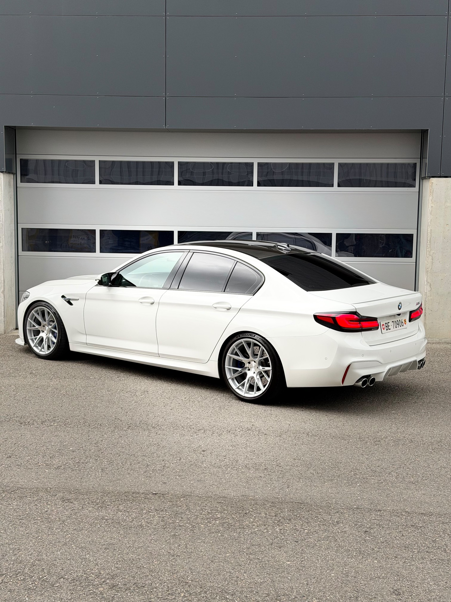 BMW M5 xDrive-image-2