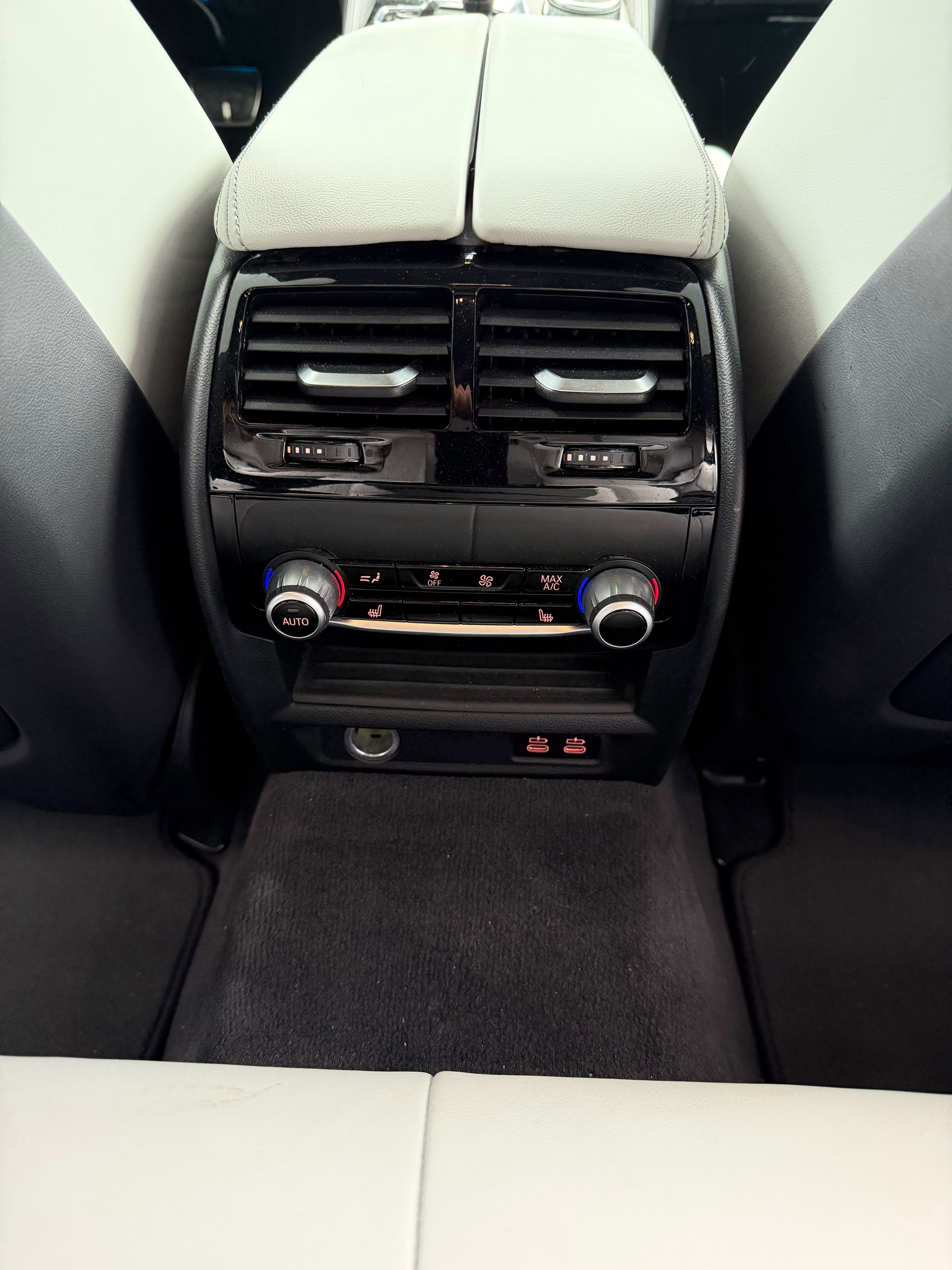BMW M5 xDrive-image-9