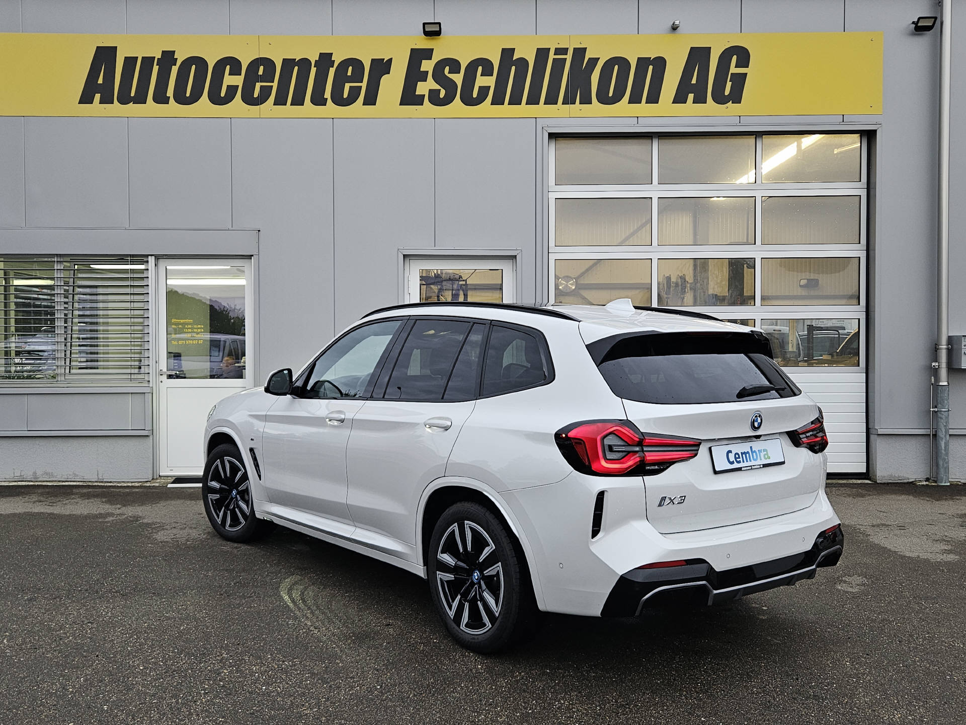 BMW iX3 E-Motor * M-Sportpaket * BMW Service Plus 10 Jahre/ 100'000 km * AHK *-image-5
