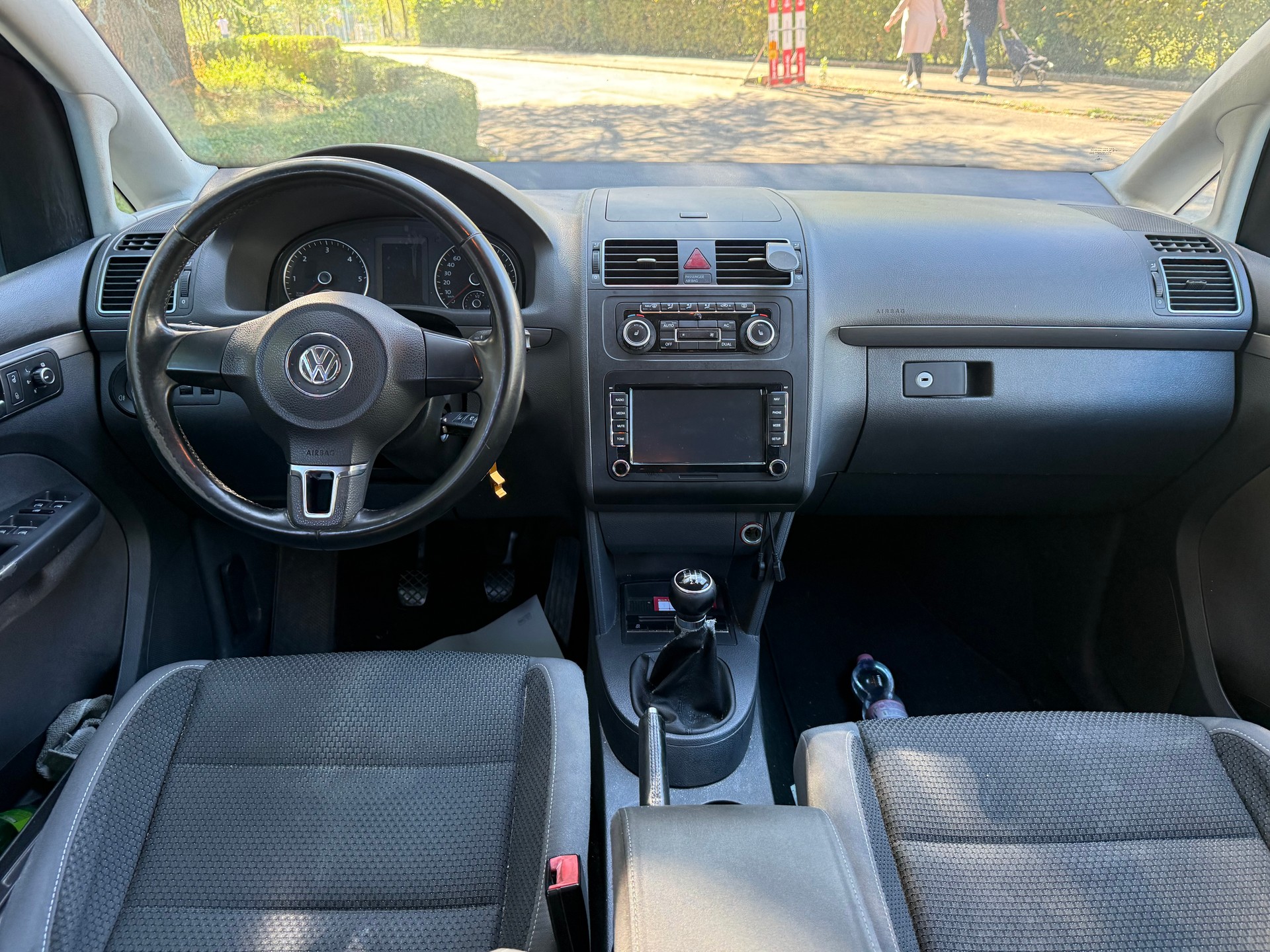 VW Touran 2.0 TDI Highline-image-6