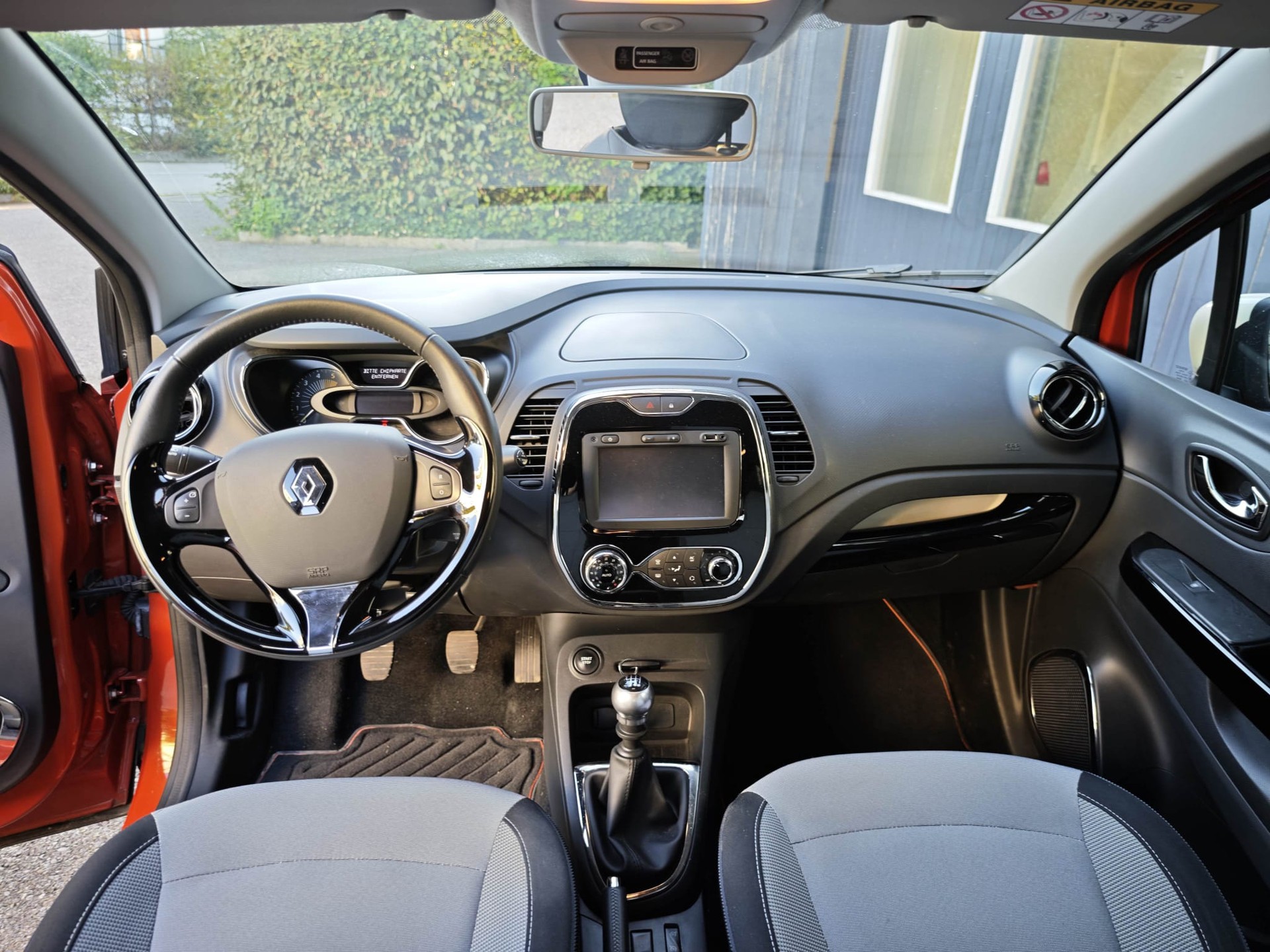 RENAULT Captur 1.5 dCi Privilège-image-3